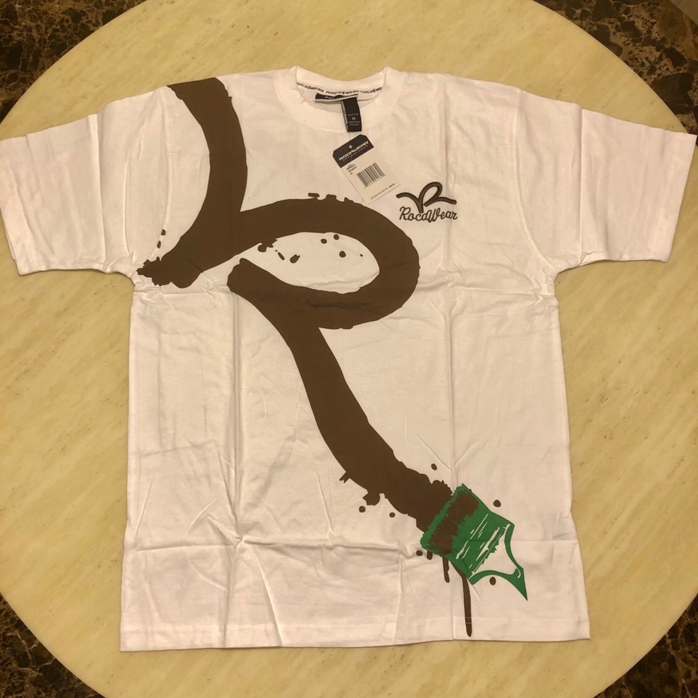 New Rocawear Logo Printed T-shirt in White Size M